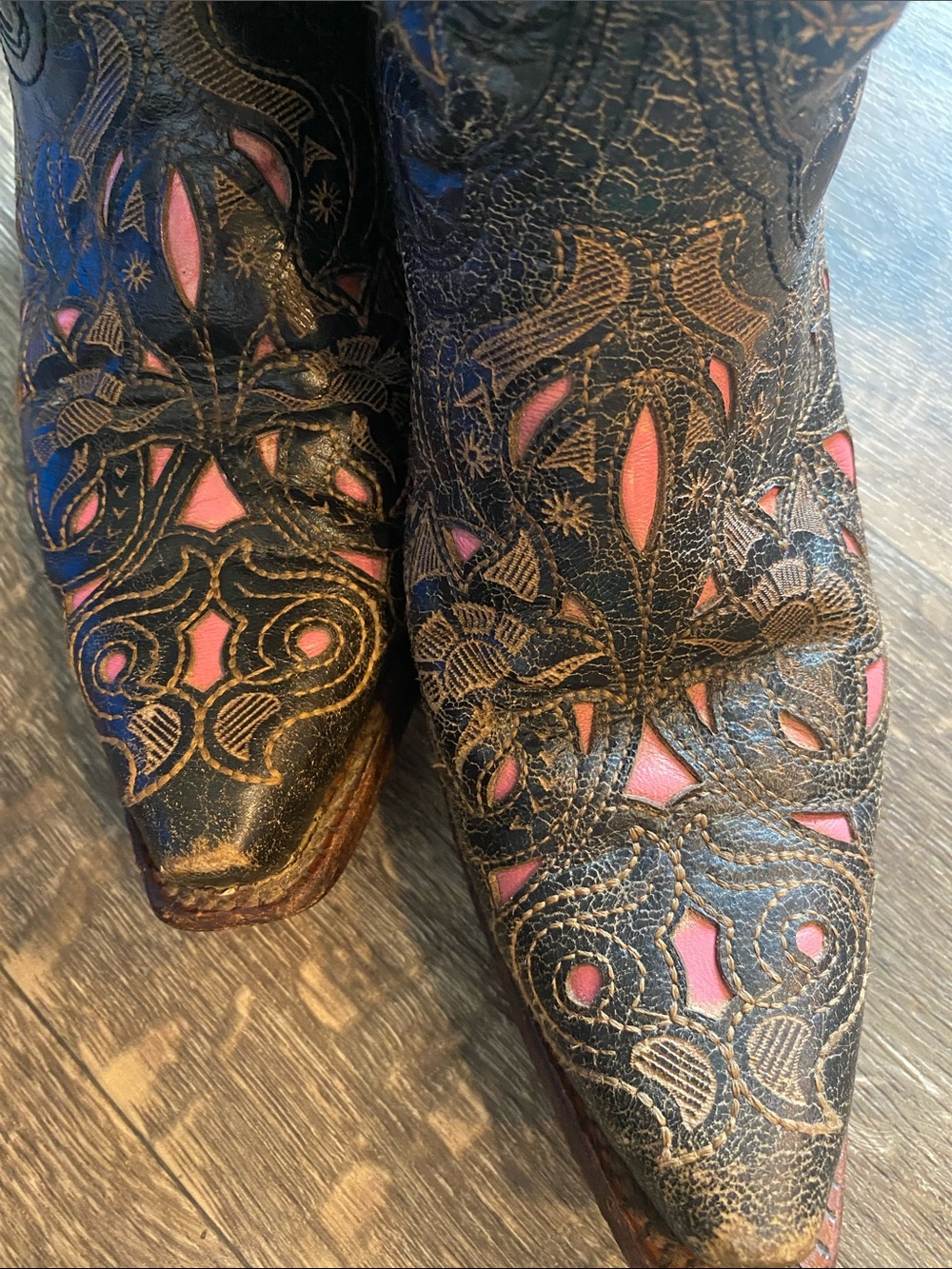 Women's Black Leather Cowboy Boots with Pink Embroidered Insets - Picture 15 of 16